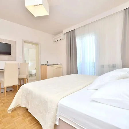 Franje Tudjmana Appartement *